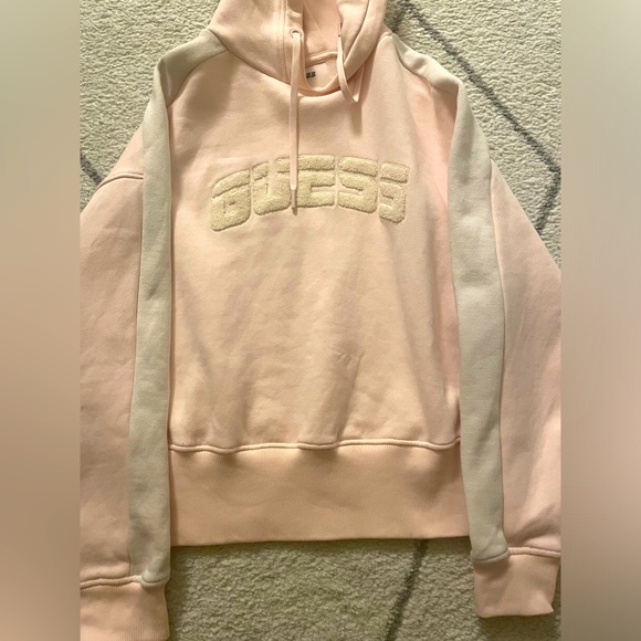 Guess Hoodie - Picture 1 of 6